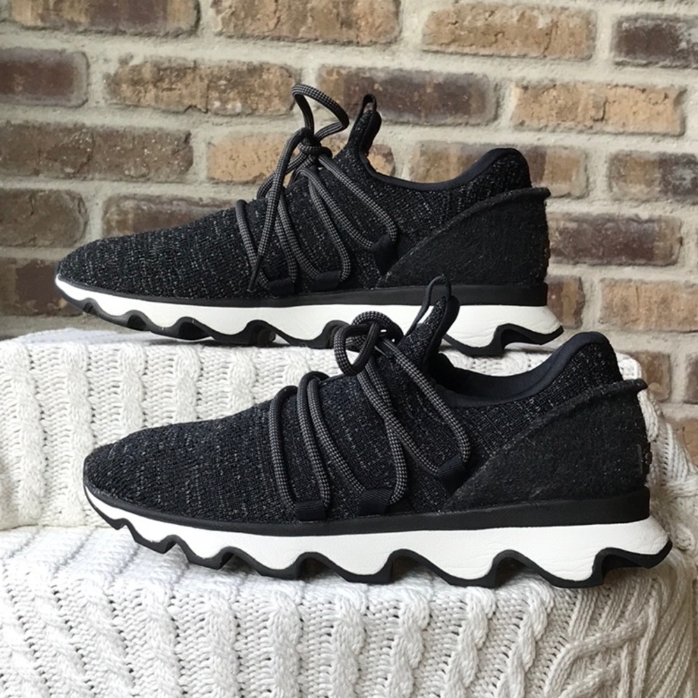 Sorel Kinetic Lace Sneakers Womens Size 8 1/2